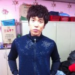 주위에서 흔히 볼수 있는 <b>친근</b>한 외모를 가진 아이돌