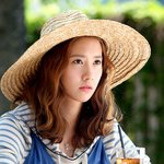일하는 모습도 아름다운 윤아