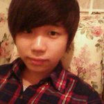 20살남자인데요 <b>안경</b>쓰는게 좋을까요 아님 <b>렌즈</b>낄까요