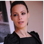 칸 영화제 <b>mc</b> 베레니스 베조! 블링블링 외모 빛나