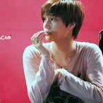 카이 찬양글에서는 카이 찬양만 하자