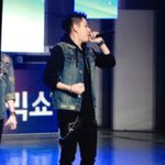 <b>우지호</b>돌아온걸축하해