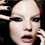 단 한번의 클릭으로 <b>컬러</b>의 마법이 시작되요!!