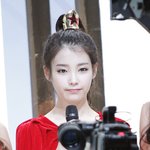 갑자기 백옥 피부가 된 아이유