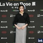 코디랑 싸우고 나온 듯한 강소라;