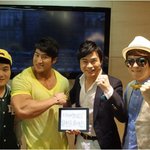 훈훈한 얼굴, 헐크 근육 징맨과 <b>코빅</b> 스타들!