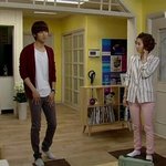 [<b>넝쿨</b>째굴러온당신]말보다 빠른 김남주누나의 발...