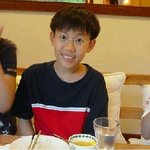 "내가 잘생겼다고 날 따돌리고 <b>왕따</b>시키는 나쁜놈"