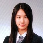 데뷔 하자마자 비쥬얼로 <b>화제</b>였던 아이돌