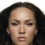 윤나름송이의 포토샵으로 변한 외국<b>모델분</b>