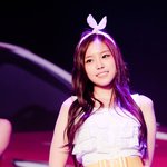 <b>손나은</b>말이야...