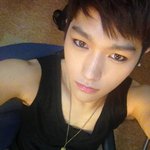 "비쩍말라 비틀어져서 <b>머리통</b>이 큰애가 남신이라고"