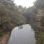 대륙의 <b>연못</b>