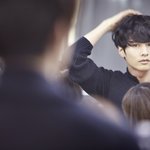 원빈은 시대를 잘못타고났네