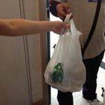 집에서까지 스타벅스 배달 시켜 먹은 내 친구 ㅋㅋㅋㅋㅋ