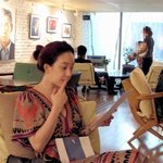 평소엔 쌩얼로만 다니는 것 같은 려원