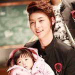 "뉴이스트 <b>민현</b>딸이라면서"