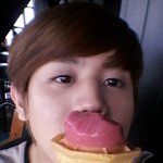 아이스크림 광고 찍을 <b>기세</b>의 아이돌