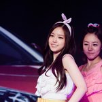<b>손나은</b>>>>>>>윤아