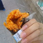 ★★삼각김밥, 원래 구멍이 뚫려있나요?★★