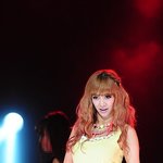 <b>상체</b>에 비해 하체가 너무 비쩍 마른 지나