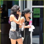 트레이닝 <b>차림</b>을 좋아하는 바네사 허진스