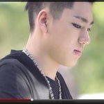 존나 얘 <b>아오이</b> 소라 닮지 않음?