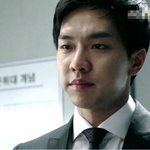 아련아련 <b>더킹</b> 이승기 다시봐도 부티나네