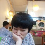 누가누가 더 잘생겻을까? 투표좀해주세요