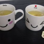 차 한 잔의 여유 즐기고 있어요 ~ 오늘의 차는 메밀차에요 :)