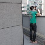 강남한복판에서 마주친 우월<b>뒷태</b>...연예인!! 누구의 <b>뒷</b><b>태</b>일까요?!