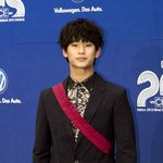 코디랑 <b>멱살</b> 잡고 싸운 것 같은 김수현 최근