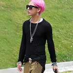 지디 <b>파리</b>간 <b>사진</b>중에...