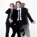exo 역시 남자는 <b>수트</b>