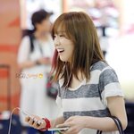<b>언니</b>들, 이 <b>태연</b> 머리색깔 뭐죠?