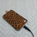 한결 가벼워져서 핸드폰만 들고 다녀요 ㅎㅎ