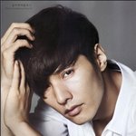 원빈 vs <b>장동건</b>