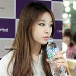 여자아이돌 사진올리면 반대만 먹는게 <b>리얼</b>?