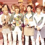 비스트천일축하해주신 모든<b>팬분</b>들꼐♥
