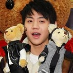 <b>인형</b>보다 더 귀여운 남자 아이돌들