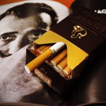 장동건?하정우? 담배를 가장 맛있게 피우는 영화배우는?