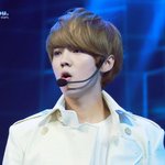 0712 엑소 <b>루한</b> 천사 돋는 사진