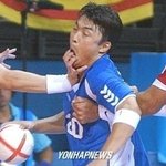 19금) 입에 <b>손</b>넣고 가슴만지는<b>사진</b>