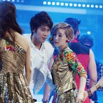 <b>의외</b>로 어울리는 유노윤호랑 태연