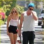 살 빼더니 옷 입을 맛 나는 것 같은 <b>마일리</b> 사이러스