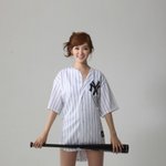 공서영 아나의 과감한 하의<b>실종</b> 패션?