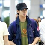 드디어 코디랑 <b>화해</b>한 듯한 김수현ㅋㅋ