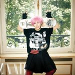 지드래곤 <b>보드</b>..b