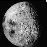 달과 베스타,이아페투스의 공통점