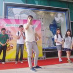 백화점에서 까바까바 아이스키림 행사때 <b>꺾기</b>도 쌍둥이형제 봤어요 ㅋㅋㅋ